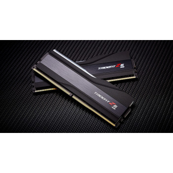 G.Skill Trident Z5 RGB 32 Go (2 x 16 Go) DDR5 7800 MHz CL36 - Noir