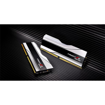 G.Skill Trident Z5 Neo RGB Series 32 Go (2x 16 Go) DDR5 6000 MHz CL30 - Blanc