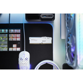 Kingston Technology FURY Beast 64 Go 5600 MT s DDR5 CL40 DIMM (Kits de 2) White RGB XMP