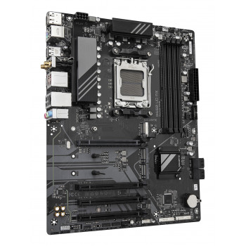 GIGABYTE B650 UD AX Carte Mère - Prend en charge les processeurs AMD Ryzen Série 9000, VRM 6+2+2 phases, jusqu'à 7600MHz DDR5