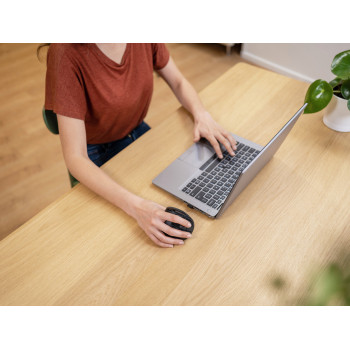 Trust Voxx souris Bureau Droitier RF sans fil + Bluetooth Optique 2400 DPI